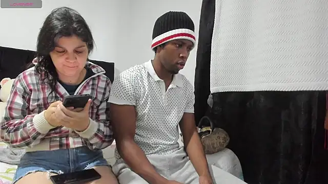 Snapshot of Yin_yang_hot chatting on September 27, 2025, 8:47 pm Yin yang hot online show from September 27, 2025, 8:47 pm