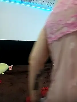 Snapshot of Yin_yang_hot chatting on November 4, 2025, 10:20 pm Yin yang hot online show from November 4, 2025, 10:20 pm