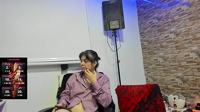 Snapshot of Yin_yang_hot chatting on November 10, 2025, 3:27 am Yin yang hot online show from November 10, 2025, 3:27 am