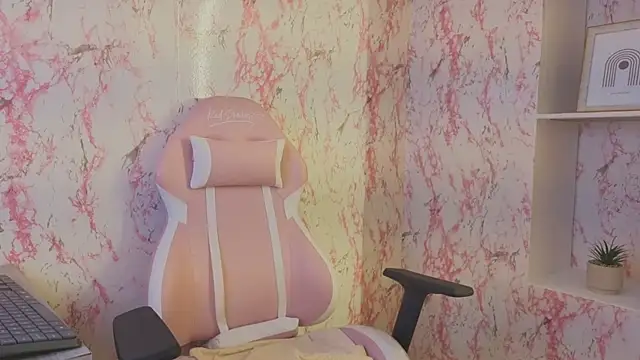 Sharon Curvy online show from October 16, 2025, 3:29 am