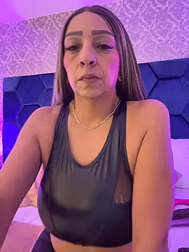 Angelina Roa online show from July 6, 2026, 2:14 pm
