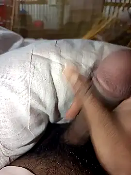 Snapshot of WrongAngle30 chatting on January 8, 2026, 8:00 pm WrongAngle30 online show from January 8, 2026, 8:00 pm