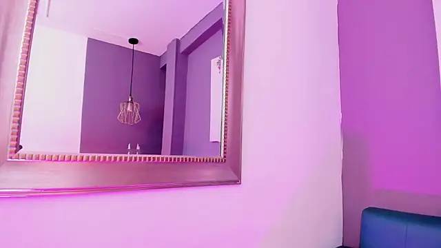 Alessiia   online show from November 28, 2025, 3:09 am