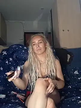 Snapshot of Conny_Shellie chatting on November 13, 2025, 4:06 pm Conny Shellie online show from November 13, 2025, 4:06 pm