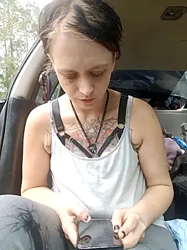 fuqmeovrplz online show from September 30, 2025, 4:56 pm