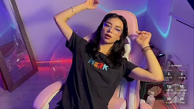 isa martinexxx online show from November 14, 2025, 11:24 pm