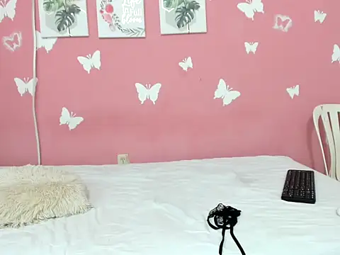 Snapshot of Alar_sophia chatting on December 16, 2025, 6:13 pm Alar sophia online show from December 16, 2025, 6:13 pm