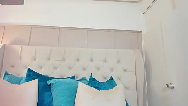 sofi laane online show from November 19, 2025, 11:43 am