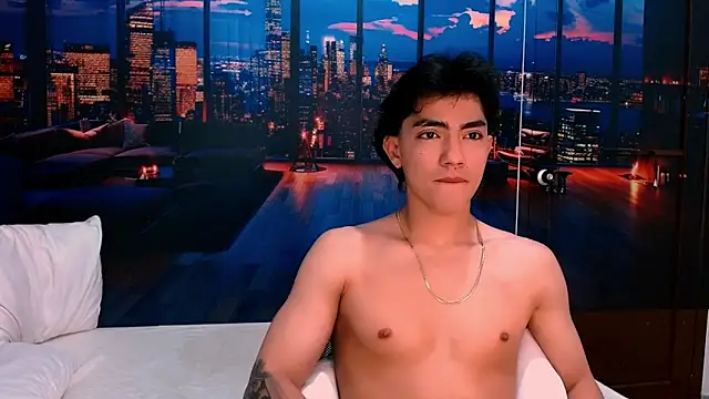 Snapshot of RomeoMillerr chatting on November 15, 2025, 7:10 pm RomeoMillerr online show from November 15, 2025, 7:10 pm