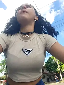 Snapshot of _TOMOE chatting on October 25, 2025, 7:52 pm TOMOE online show from October 25, 2025, 7:52 pm