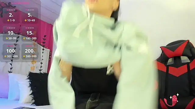 Snapshot of XaanderGrey chatting on October 29, 2025, 7:37 pm XaanderGrey online show from October 29, 2025, 7:37 pm