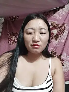 zhen-zo online show from June 24, 2026, 11:04 pm