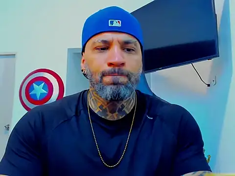 JoshRigby online show from October 8, 2025, 7:22 pm