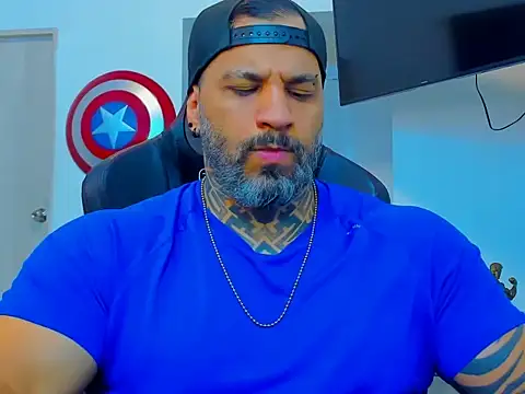 JoshRigby online show from October 14, 2025, 7:47 pm