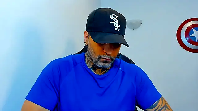 JoshRigby online show from June 9, 2026, 6:41 pm