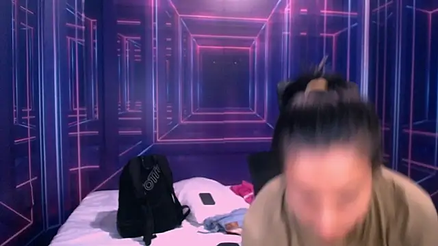 Snapshot of Charly_and_laura chatting on October 30, 2025, 7:03 pm Charly and laura online show from October 30, 2025, 7:03 pm