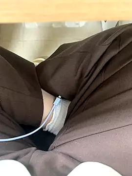 Lydia-a online show from December 19, 2025, 7:04 am