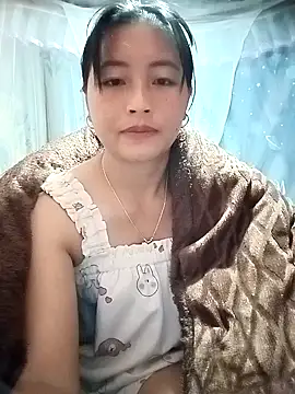 Snapshot of buddy-sexy chatting on December 1, 2025, 2:11 pm buddy-sexy online show from December 1, 2025, 2:11 pm