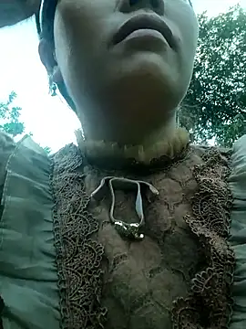 bree-zz online show from February 28, 2026, 11:39 pm