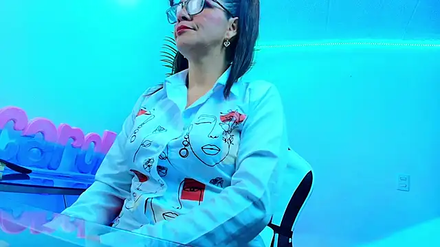 Snapshot of Carol_Miss2 chatting on October 1, 2025, 10:43 am Carol Miss2 online show from October 1, 2025, 10:43 am