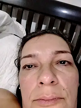 Snapshot of Carol_Miss2 chatting on November 3, 2025, 2:18 pm Carol Miss2 online show from November 3, 2025, 2:18 pm