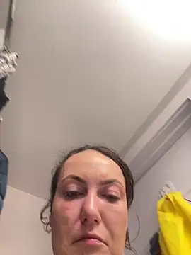 sexybriiiixoxo online show from May 10, 2026, 3:23 am