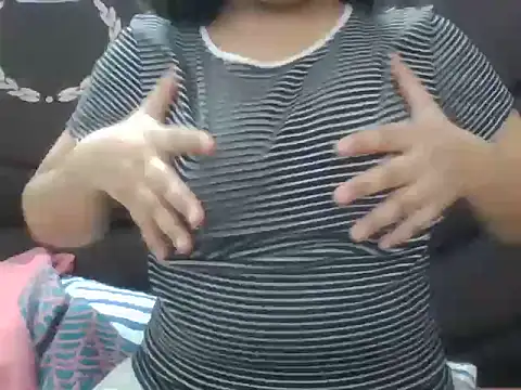 Black evil eyes 01 online show from September 26, 2025, 7:34 am