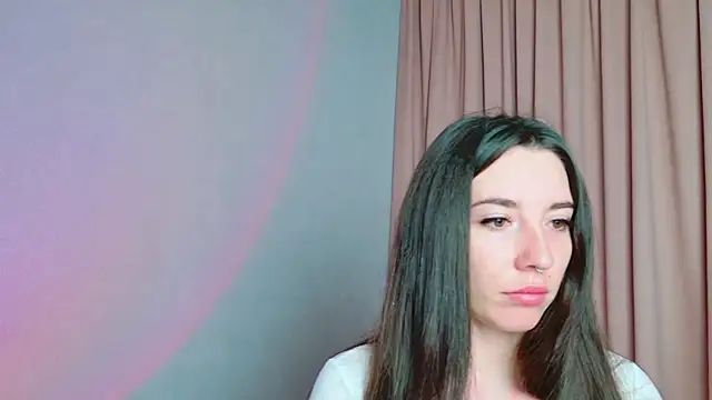 Snapshot of Curious_Lily chatting on October 13, 2025, 1:05 am Curious Lily online show from October 13, 2025, 1:05 am