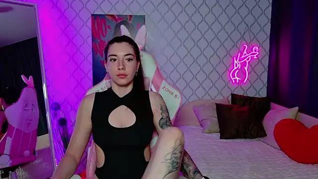 Curious Lily online show from June 10, 2026, 1:06 am