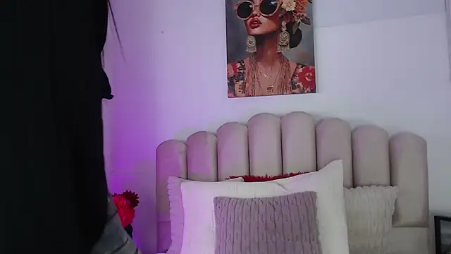 Snapshot of isa_bigassx chatting on October 19, 2025, 4:57 am isa bigassx online show from October 19, 2025, 4:57 am