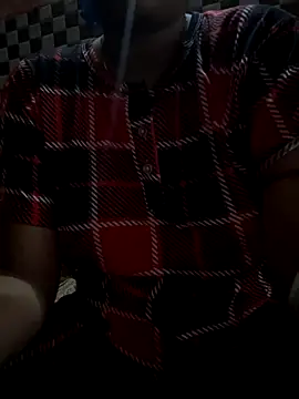 hotty-ishuu online show from September 26, 2025, 6:39 am
