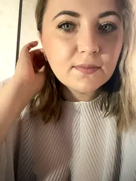 AliseShyness online show from October 11, 2025, 7:40 am