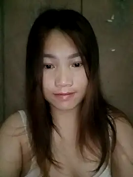 min-xinh online show from October 11, 2025, 6:28 pm