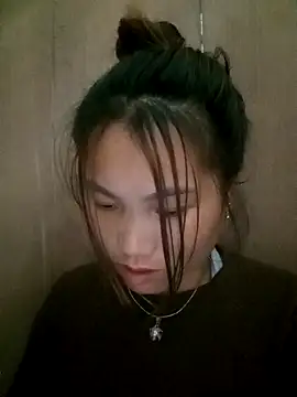 min-xinh online show from November 1, 2025, 9:22 am