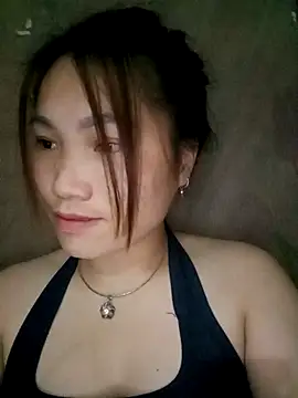 min-xinh online show from November 12, 2025, 2:06 pm