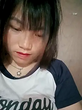 min-xinh online show from May 6, 2026, 12:32 pm