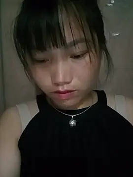 min-xinh online show from July 12, 2026, 9:28 pm