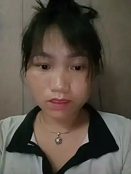 min-xinh online show from July 23, 2026, 9:02 pm
