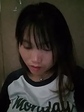 min-xinh online show from July 28, 2026, 3:35 am