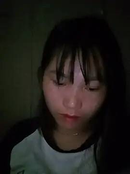 min-xinh online show from July 28, 2026, 10:09 pm