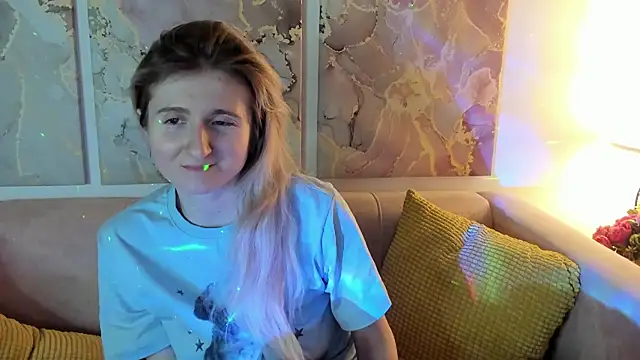 CamillaDreamer online show from March 5, 2026, 5:31 pm