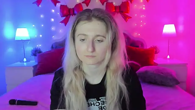 CamillaDreamer online show from March 23, 2026, 6:34 pm