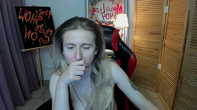 CamillaDreamer online show from July 22, 2026, 5:05 pm