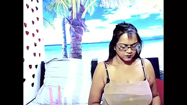 Snapshot of indianswtbella chatting on March 7, 2026, 5:04 am indianswtbella online show from March 7, 2026, 5:04 am