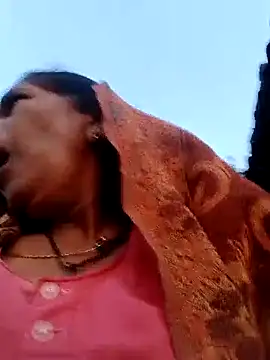 Snapshot of Rs_sonam chatting on October 10, 2025, 12:31 am Rs sonam online show from October 10, 2025, 12:31 am