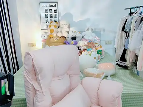 Snapshot of Gardenia-222 chatting on October 18, 2025, 1:01 pm Gardenia-222 online show from October 18, 2025, 1:01 pm