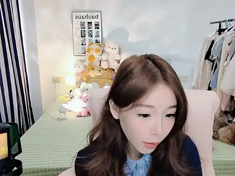 Snapshot of Gardenia-222 chatting on October 24, 2025, 6:21 am Gardenia-222 online show from October 24, 2025, 6:21 am