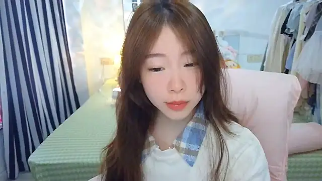 Snapshot of Gardenia-222 chatting on November 5, 2025, 7:08 am Gardenia-222 online show from November 5, 2025, 7:08 am