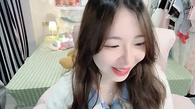 Snapshot of Gardenia-222 chatting on February 24, 2026, 2:59 pm Gardenia-222 online show from February 24, 2026, 2:59 pm