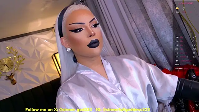 Snapshot of CherryHarper chatting on April 10, 2026, 11:48 am CherryHarper online show from April 10, 2026, 11:48 am